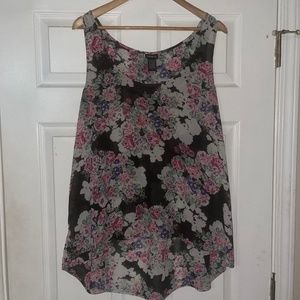Lightweight floral hi-lo tank